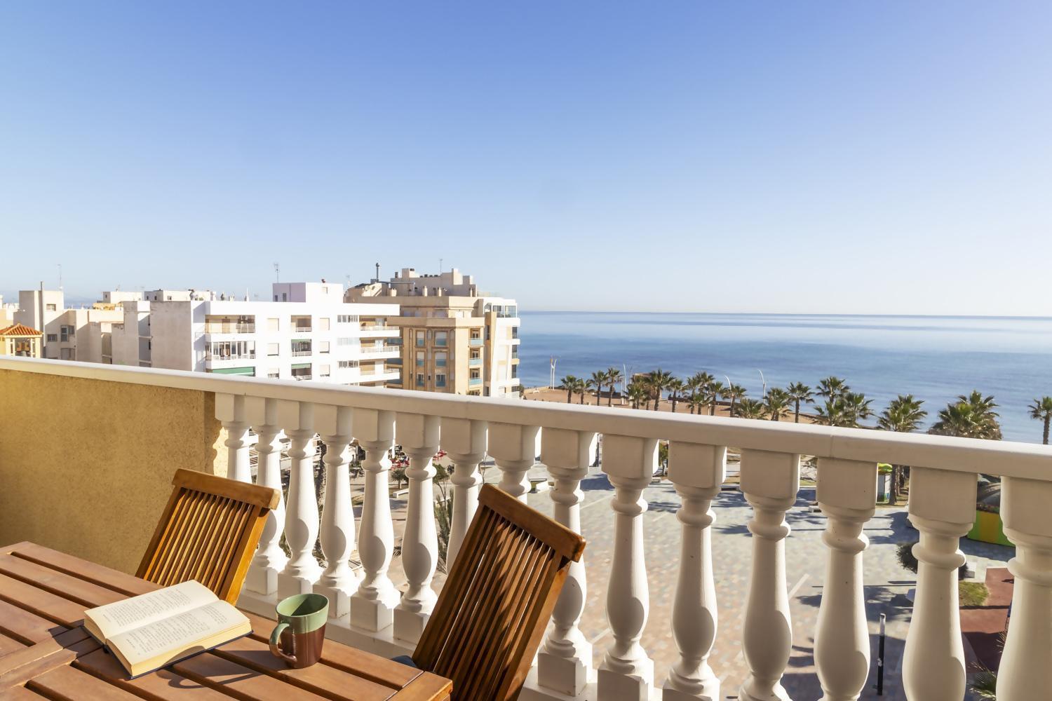 شقة Atico Pink Seafront لا ماتا المظهر الخارجي الصورة